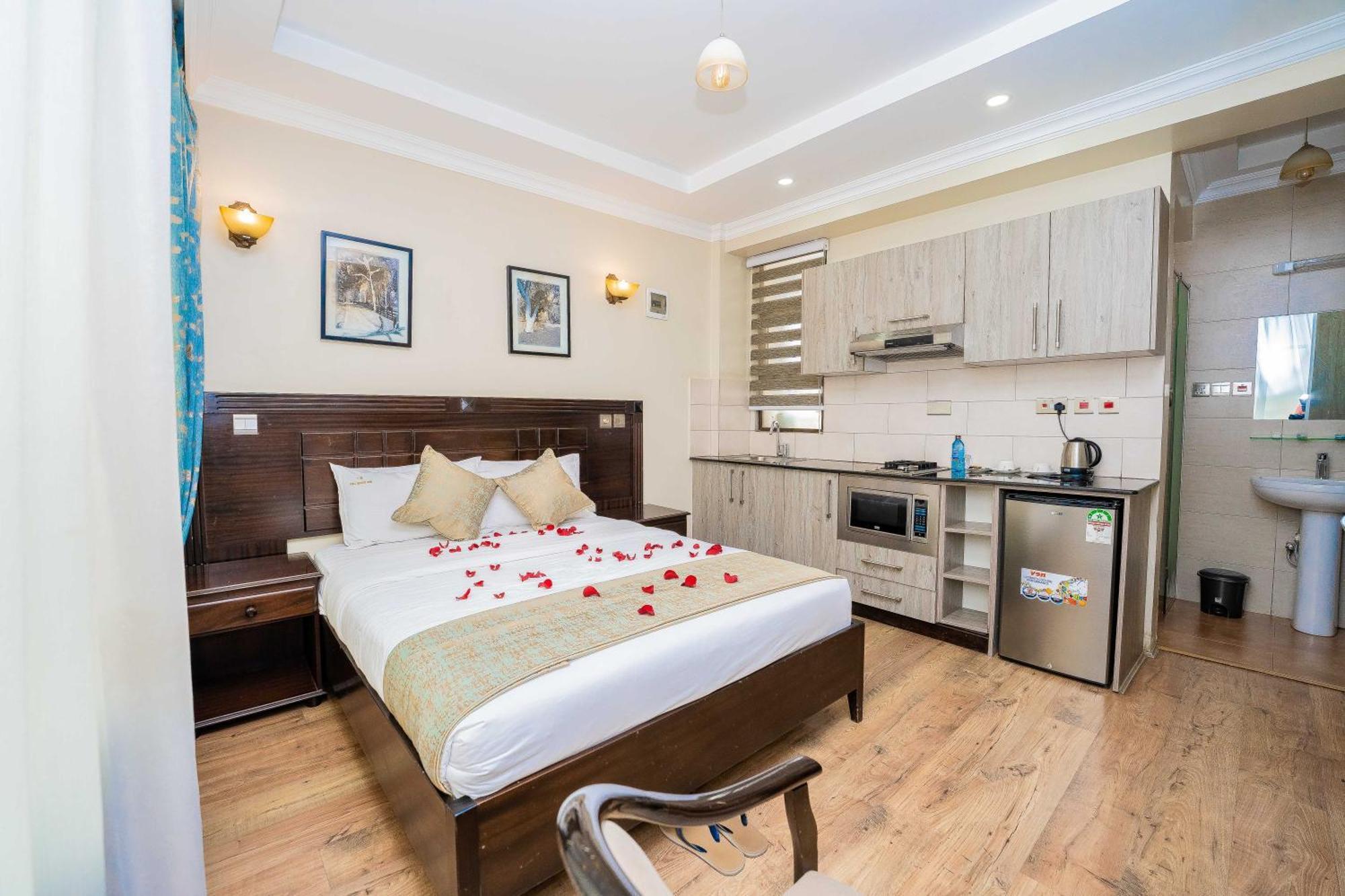 Hemak Suites Hotel Найробі Екстер'єр фото