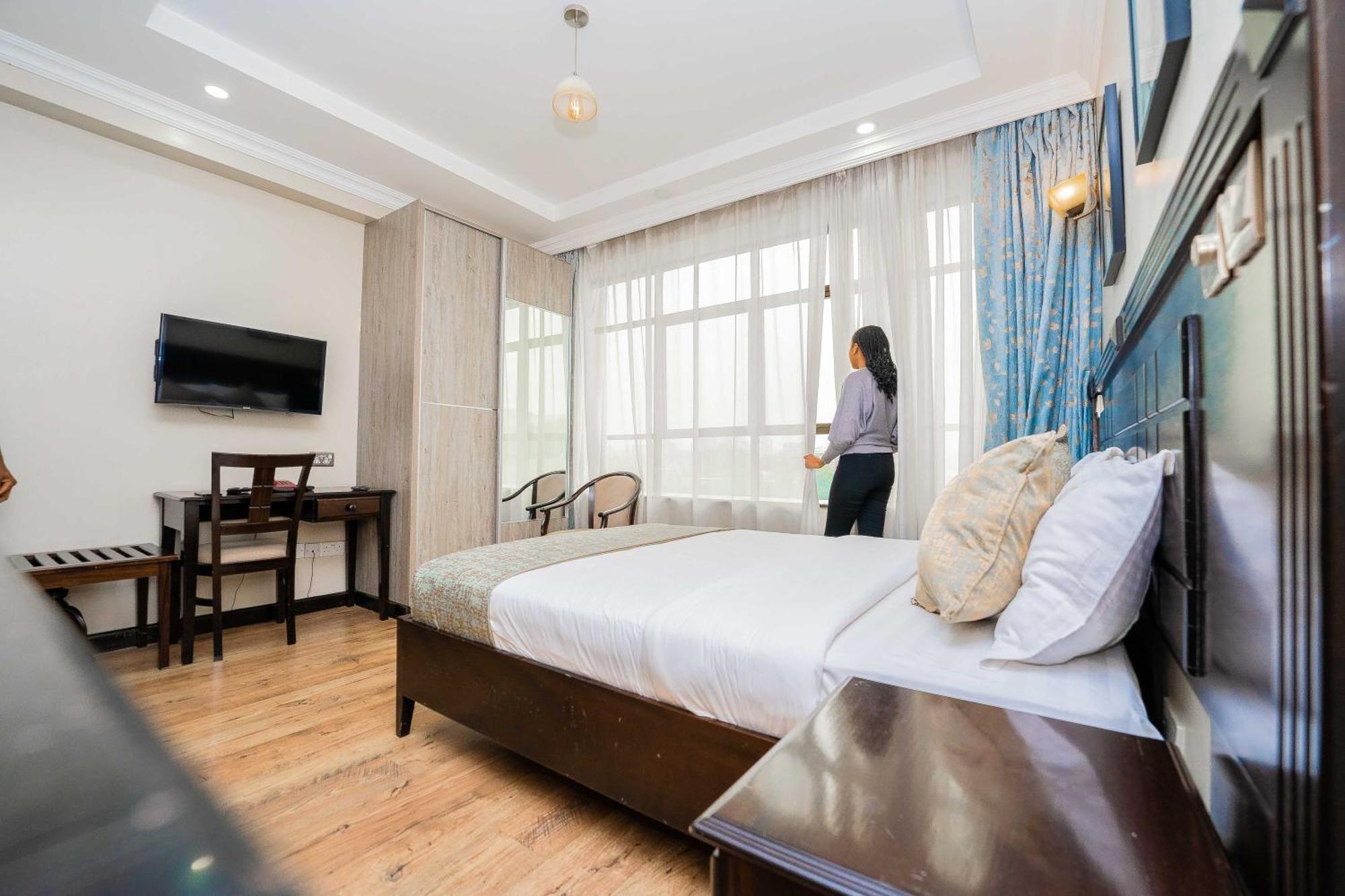 Hemak Suites Hotel Найробі Екстер'єр фото