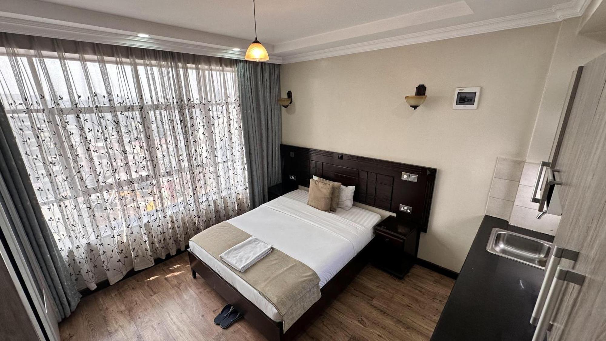 Hemak Suites Hotel Найробі Екстер'єр фото