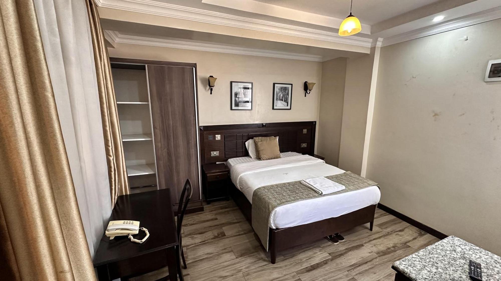 Hemak Suites Hotel Найробі Екстер'єр фото